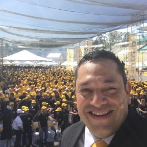 MINIATURA DE PORQUE EDNER GRANADOS